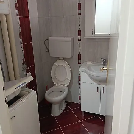Niki Apartment Ni